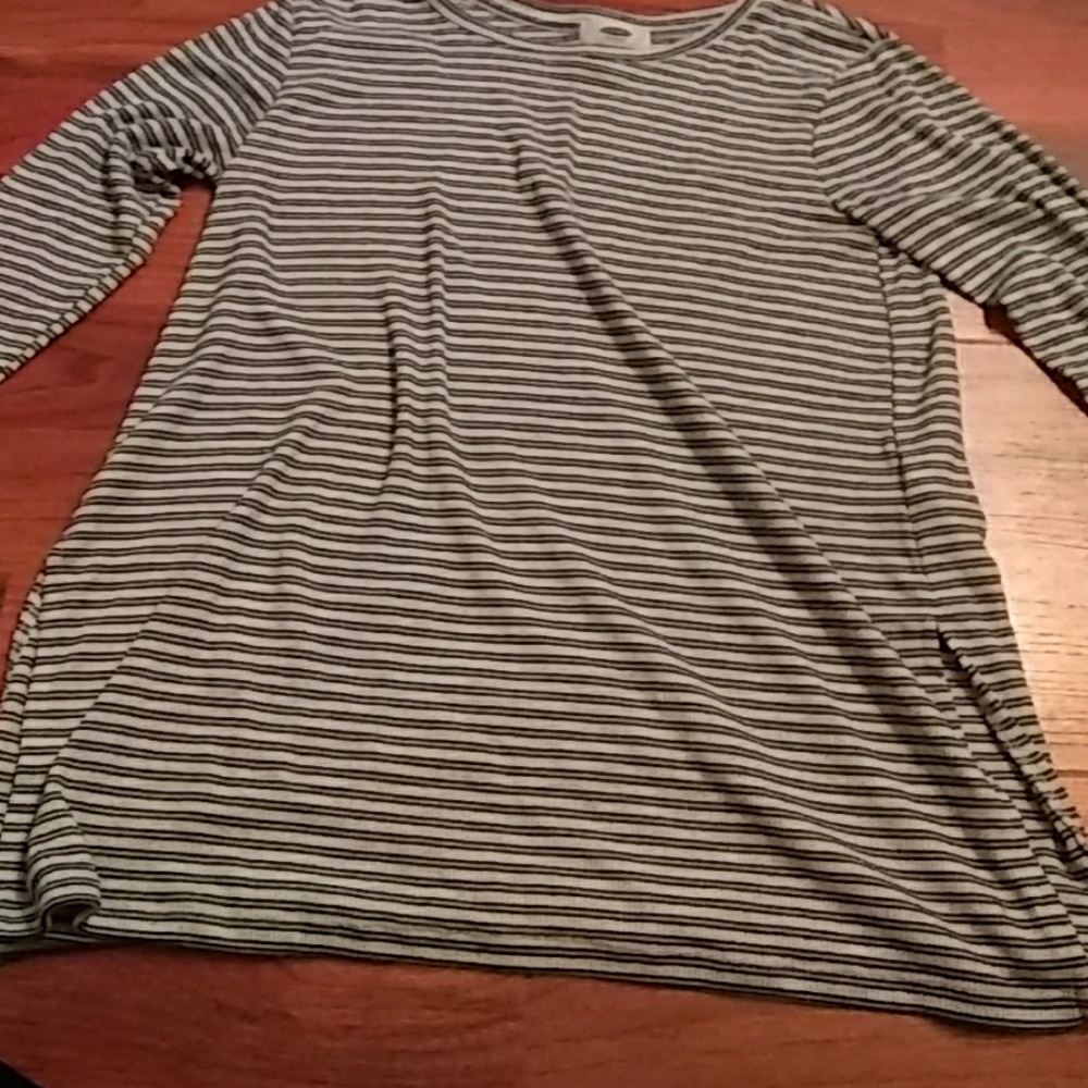 Long sleeve stripped shirt